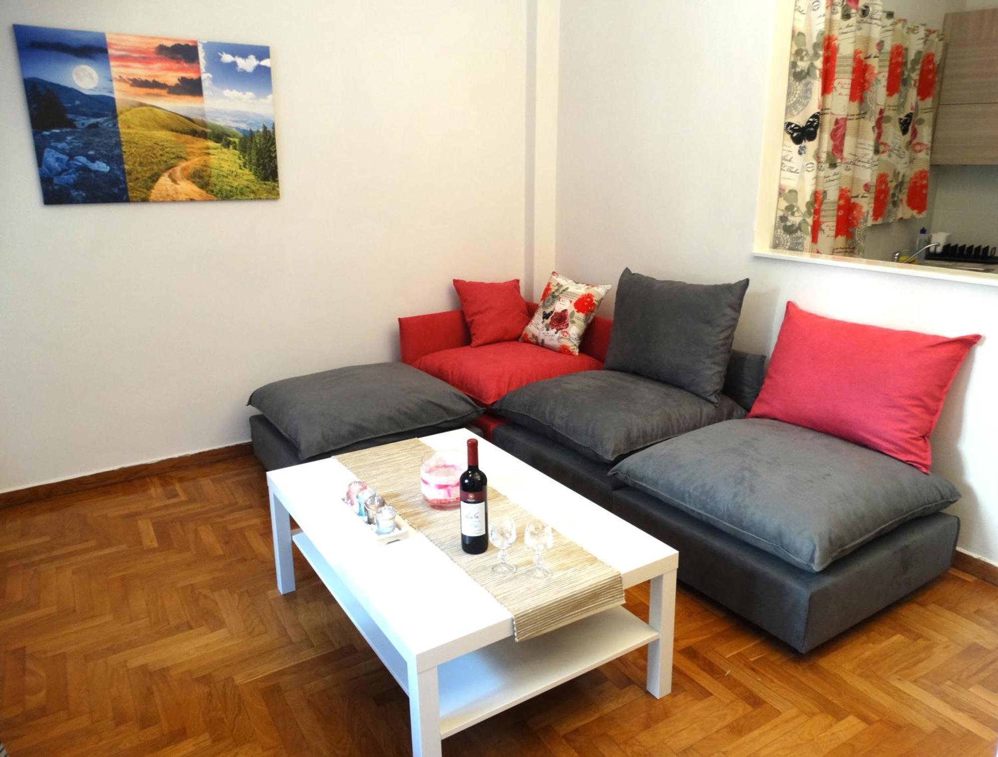 Cosy And Comfortable Apartment In The City Center Афины Экстерьер фото